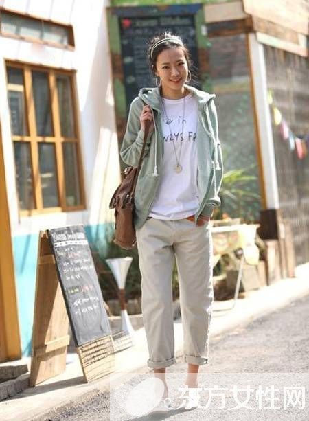 时尚工装搭配什么鞋子好看 搭对了瞬间提升档次感