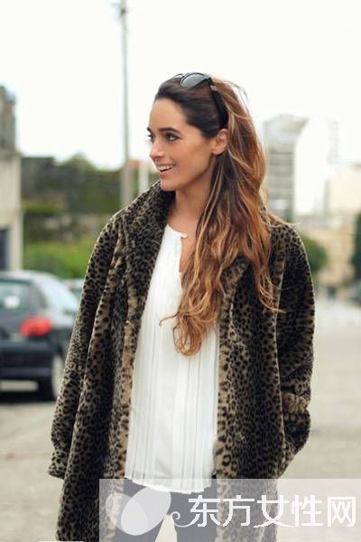 豹纹大衣时髦穿搭法 今冬就要这么潮