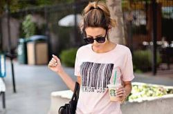 女士t恤衫怎么搭配好看 最潮的穿法都在这里啦