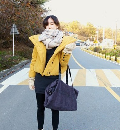 韩式毛线围巾系法 冬季出行即时尚又温暖