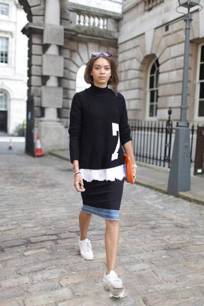 卫衣搭配半身裙 初春这么穿你也是街拍达人