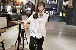 黑色牛仔裤时尚穿搭法 教你百变造型轻松hold