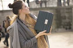 长款开衫针织衫搭配示范 学会了瞬间美cry