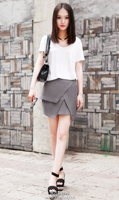 2013年6月25日中国内地街拍 短裙短裤MM最爱