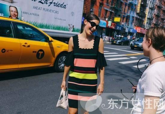 2016时装周街拍 偷学她们的时尚搭配教程