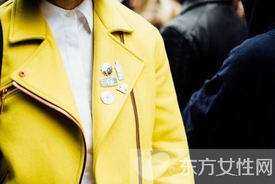 2016时装周街拍 偷学她们的时尚搭配教程