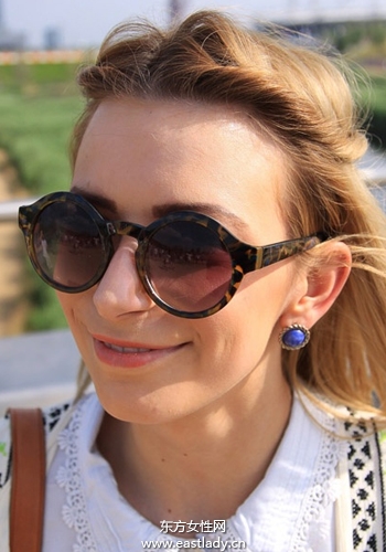 伦敦无线音乐节墨镜出街帅气十足