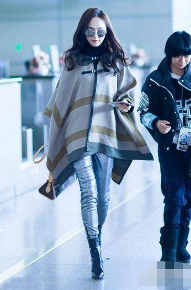 唐嫣最新春季街拍 私服搭配品味更赞