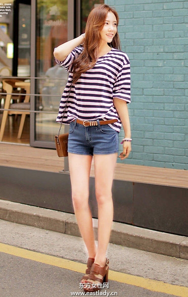 2013年6月25日中国内地街拍 短裙短裤MM最爱