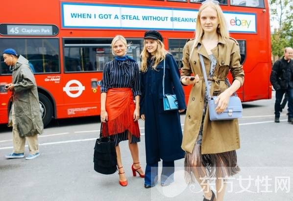 2016伦敦时装周街拍秀 街头潮人引领伦敦时尚