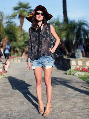 纽约街头潮人短打装上阵夏味十足