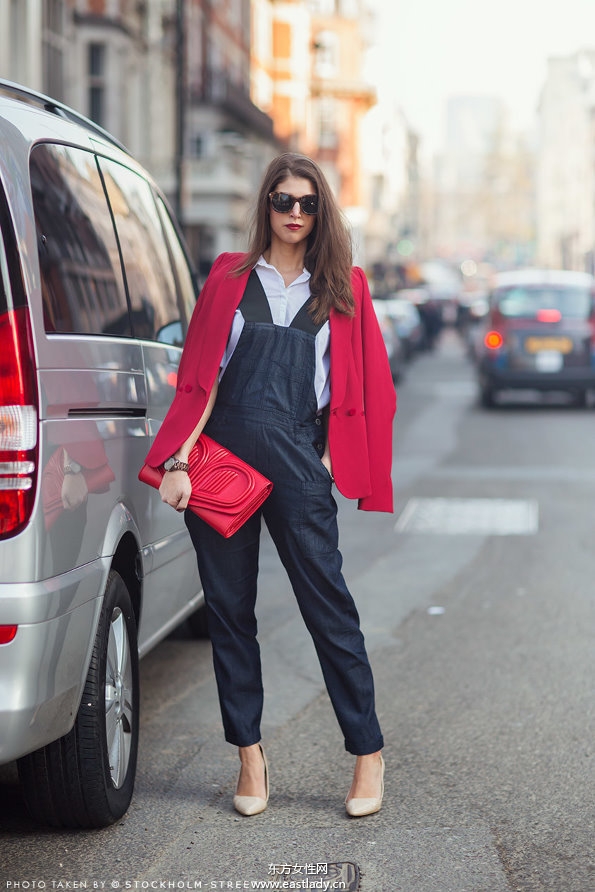 二月下旬欧美街头看时尚达人如何穿衣搭配