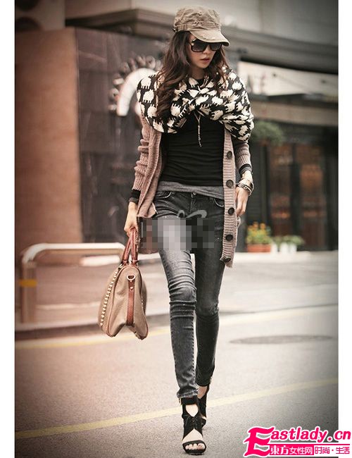 早秋围巾时尚搭 搭出你的明星味