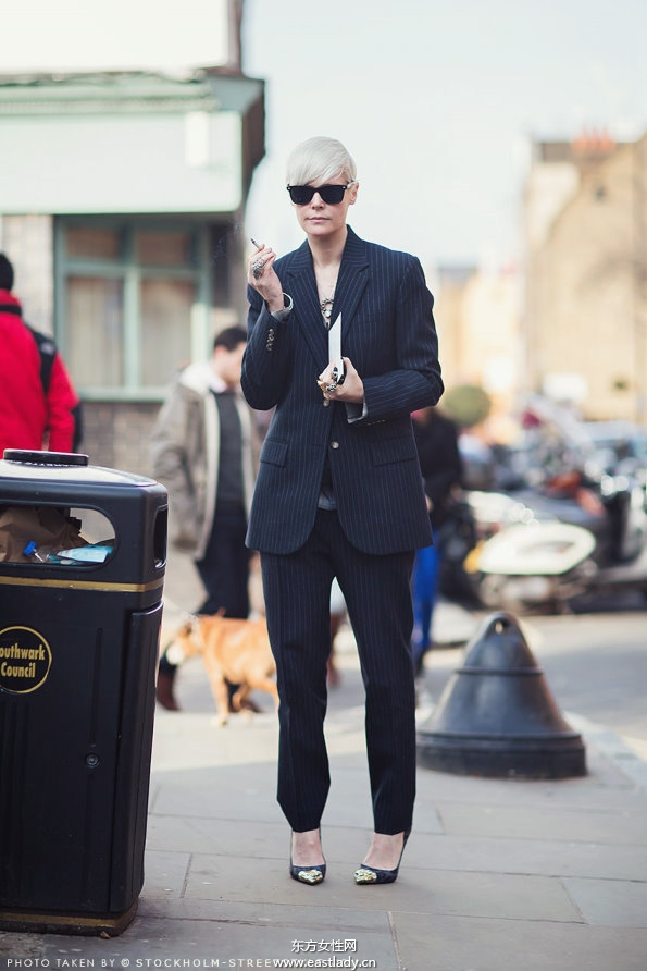 二月下旬欧美街头看时尚达人如何穿衣搭配