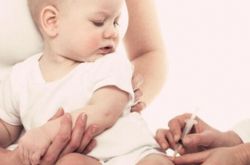 宝宝打疫苗死亡 其中缘由太让人震惊了