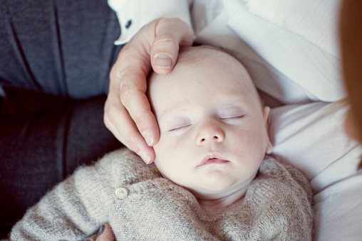 母乳不够怎么办 通乳及加强营养双管齐下