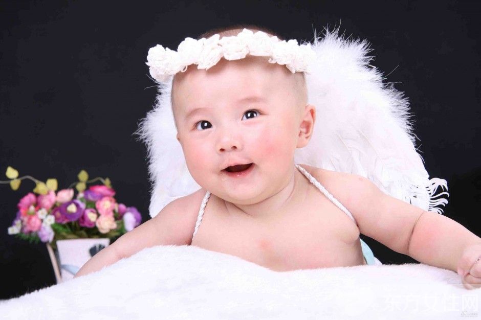 宝宝几个月会翻身 教宝宝翻身的5方法