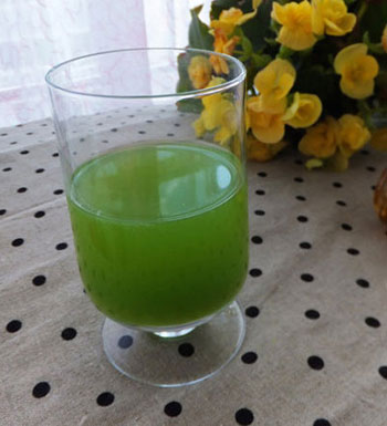 夏季宝宝长痱子怎么办 居家护理治痱有妙招