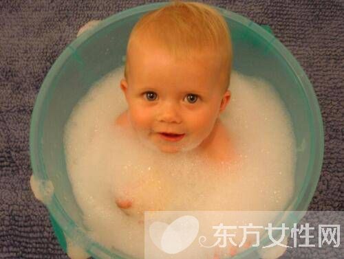 九个月宝宝发育指标 九个月宝宝护理要点需记牢