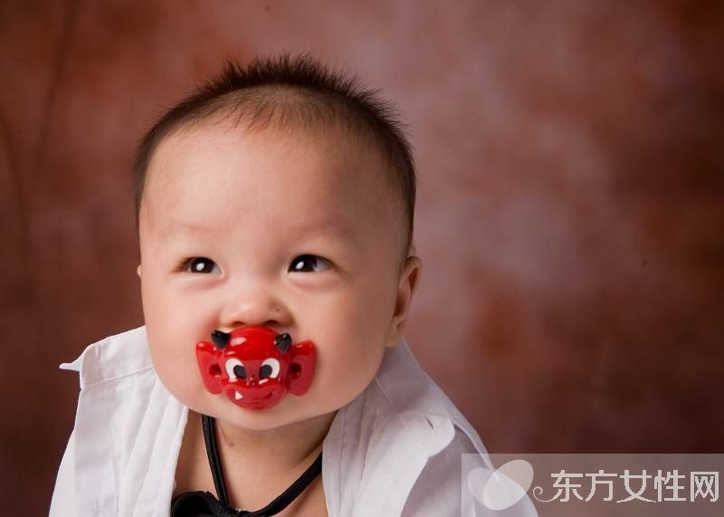 安抚奶嘴什么时候用 5招教你如何戒掉安抚奶嘴