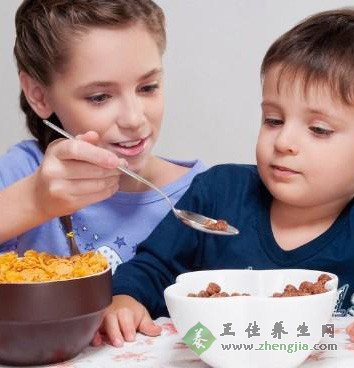冬季宝宝积食怎么办 应该吃什么食物不积食
