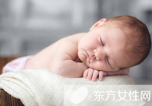 新生儿晒太阳多久合适 新生儿晒太阳温馨提示