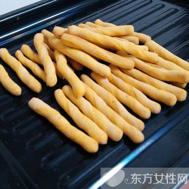 磨牙饼干如何自己制作 磨牙饼干几个月开始吃