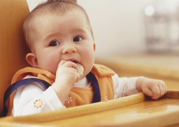 宝宝什么时候可以用磨牙棒 磨牙棒的好处有哪些