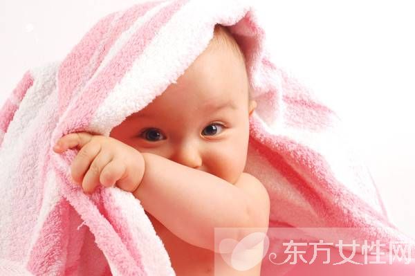 七个月宝宝发育指标 如果达不到这些是不正常的哦