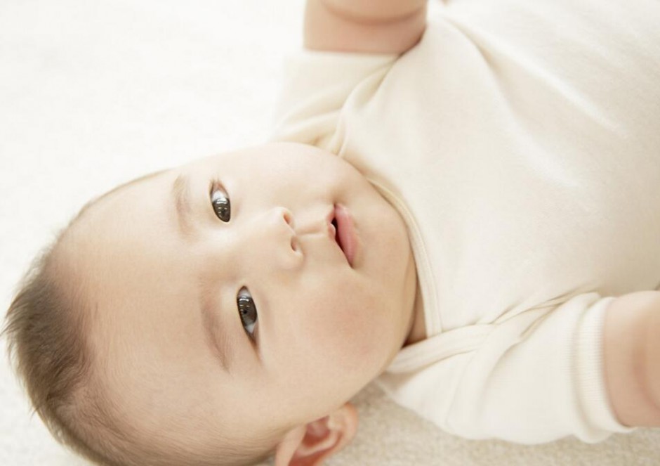 宝宝神经发育迟滞 日常这些表现需警惕