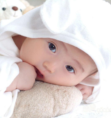 宝宝护肤品如何选择 还宝宝一个水嫩肌肤