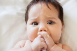 新生儿拉肚子怎么办 这些情况一定要及时就医