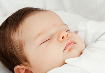 宝宝肺炎早期症状有哪些 宝宝咳嗽需当心