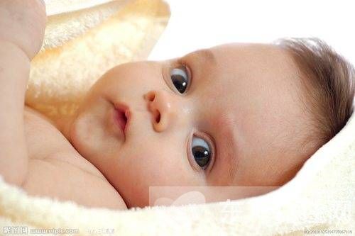 婴儿面部湿疹怎么办 这些民间偏方非常管用哦