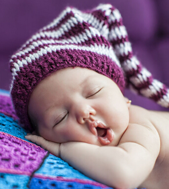 育儿知识大全 哄宝宝入睡的几大错误方法