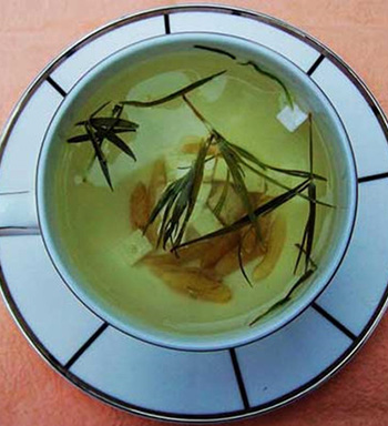 竹叶泡水喝的禁忌 孕妇不宜服用竹叶泡水