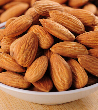 怀孕初期吃什么好 孕期吃什么坚果好