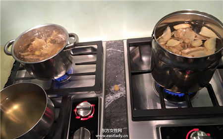 坐月子能不能洗头 用姜水就行