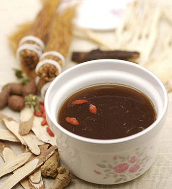 孕妇能喝绿豆汤吗 夏季喝绿豆汤的注意事项