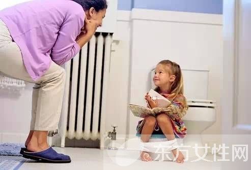 怎样教宝宝自己尿尿 新手爸妈赶快来学