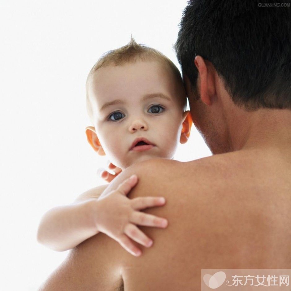 宝宝吃奶打嗝怎么办 宝宝为什么老打嗝呢