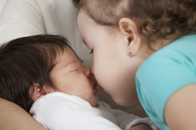 新手妈妈必备的初生婴儿用品清单大全