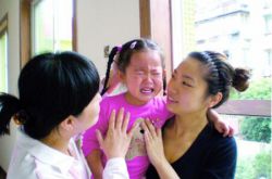 宝宝不肯上幼儿园 你应该这样引导他