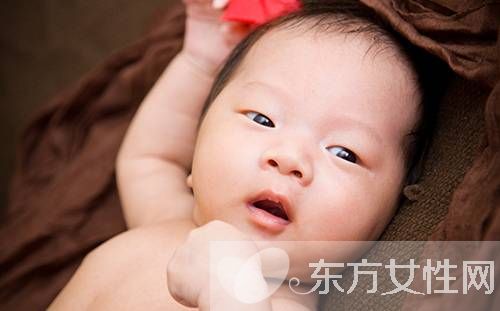 新生婴儿用品清单推荐 这些误区很多新妈妈都会犯