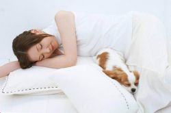 乳癌有什么症状 日常吃这些可以预防乳腺癌哦