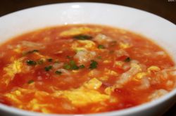 卵巢囊肿的症状有哪些 可以吃疙瘩汤吗