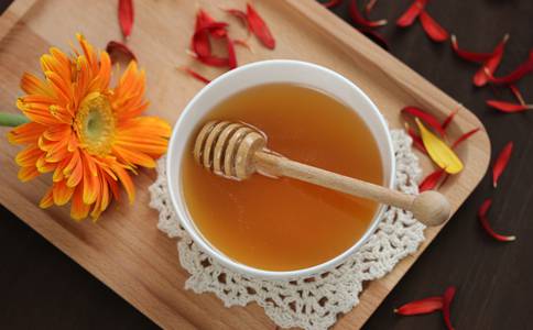 经期吃蜂蜜好处多 是美容养颜的圣品