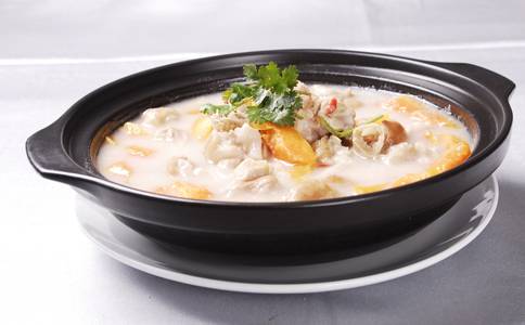 乳房下垂吃什么好 4款营养食疗方任你挑