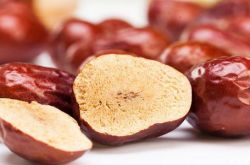 乳房下垂吃什么好 4款营养食疗方任你挑