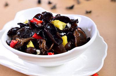 预防乳腺癌的食物 黑木耳既抗癌又防便秘